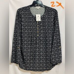 LADIES BLACK TOP WITH WHITE DESIGNS & BUTTONS